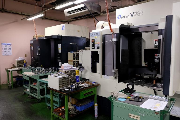 マシニングセンター V33i